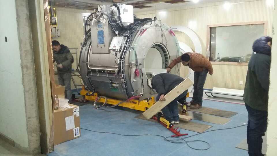 �����O����\